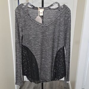 Nwt Hem & Thread Black Stripe Long Sleeve Top